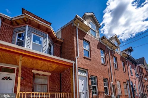 194 Passaic St, Trenton NJ  08618-4607 exterior