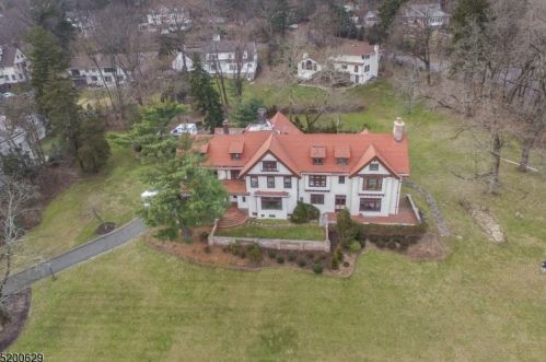 122 Upper Mtn Ave, Montclair NJ 07043-1428 exterior