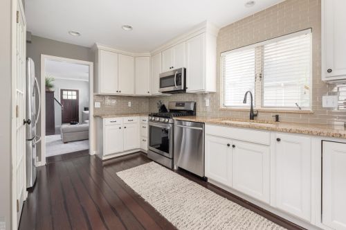 1196 Holland St, Bham MI 48009-6848 exterior