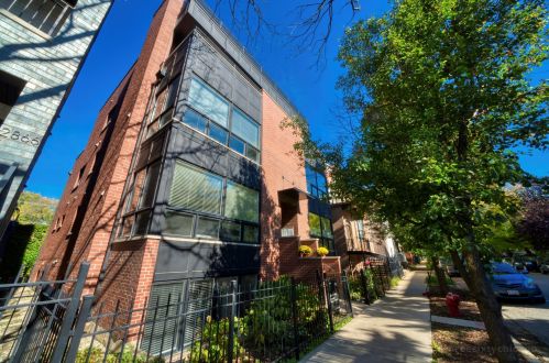 2864 Lyndale St, Chicago, IL 60647-2908