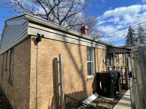 1706 North Ave, Waukegan, IL 60085-1951