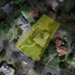 72 Devonshire Rd, Newton MA 02468-2213 aerial view