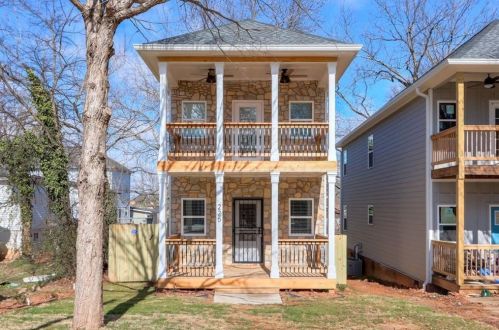 225 Fletcher St, Atlanta, GA 30315-2107