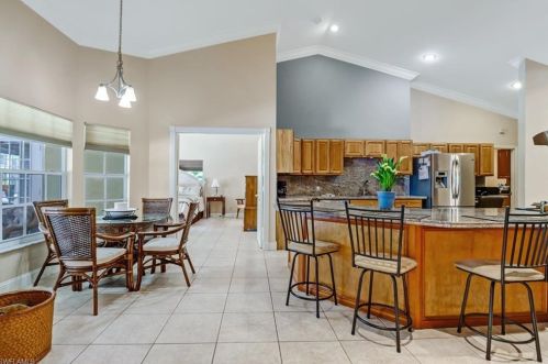 2481 22 Ave, Naples FL 34120-0055 exterior