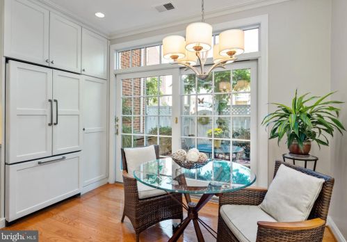 1201 Wilkes St, Alexandria VA 22314-5907 exterior