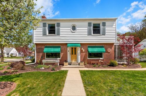 7131 Auburn Ave, Milwaukee WI 53213-3116 exterior