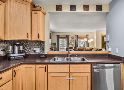 513 Apollo Way, Madison WI  53718-2901 exterior