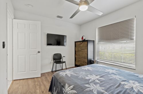 1808 Fears Ave, Fort Pierce FL  34953-4526 exterior