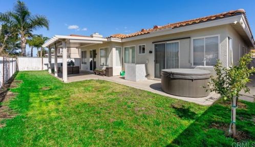 45625 Calle Ayora, Temecula CA 92592-1219 exterior