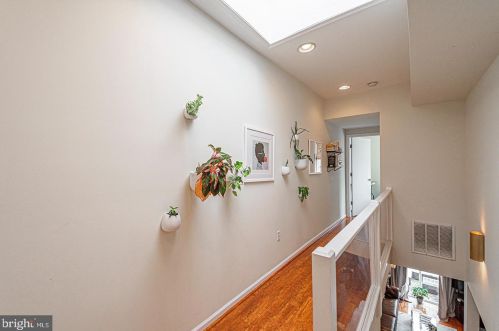 1007 19th St, Philadelphia PA 19146-2606 exterior