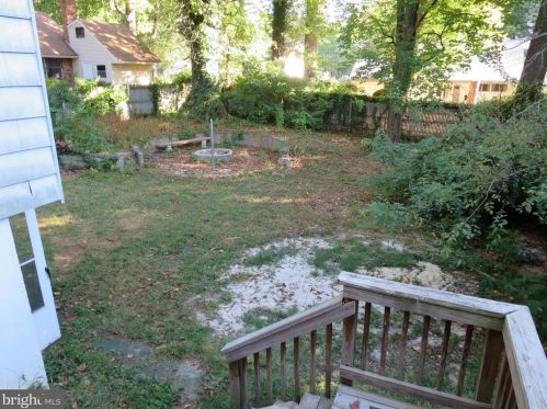 1702 Farragut Ave, Rockville, MD 20851-1441