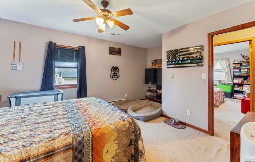 4645 68th St, Milwaukee WI  53220-3917 exterior