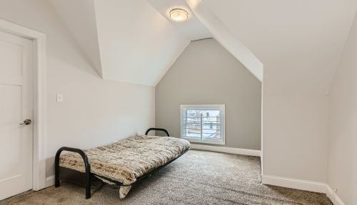 209 19 Ave, Broadview IL 60153-1727 exterior