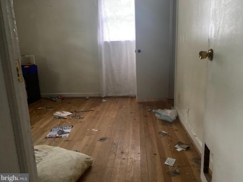 3808 Delano St, Silver Spring MD 20902-1030 exterior