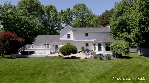 6215 Eagle Rdg Dr, Kalamazoo MI 49004-9627 exterior