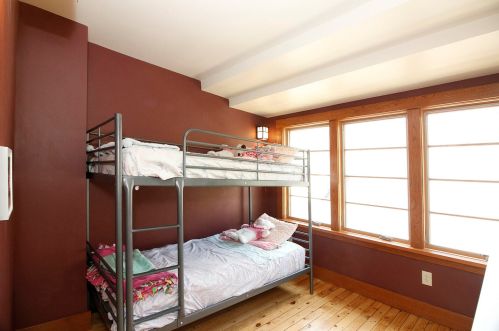 2662 Palmer St, Milwaukee WI 53212-2427 exterior