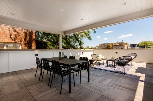 1909 Dayton St, Chicago IL 60614-5028 exterior