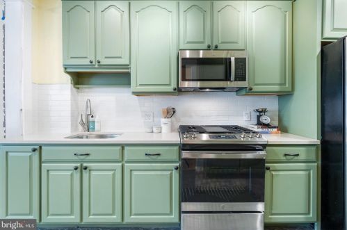 1922 4th St, Washington DC  20002-1251 exterior