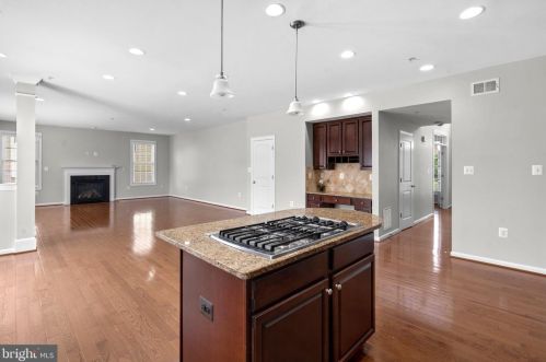 13221 Moonlight Trail Ct, Silver Spring MD 20906-6703 exterior