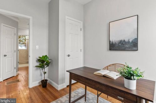 442 Manor Pl, Washington DC  20010-1714 exterior