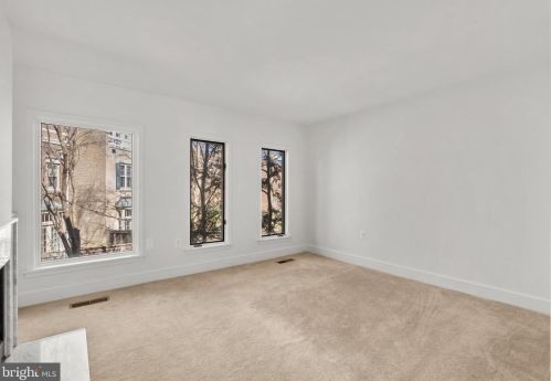 4341 Embassy Park Dr, Washington DC 20016-3607 exterior