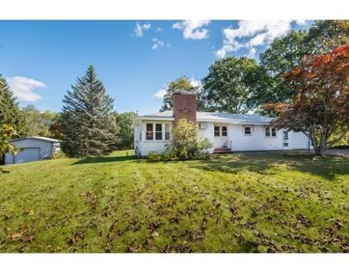 78 Wheeler St, Methuen, MA 01844-1823