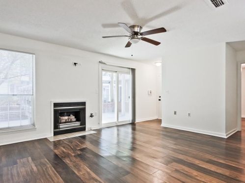 632 Granville Ct, Atlanta GA  30328-3445 exterior