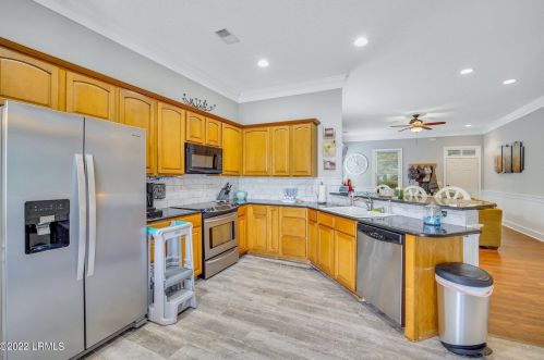 14 Leacy Bridge Rd, Bluffton SC exterior