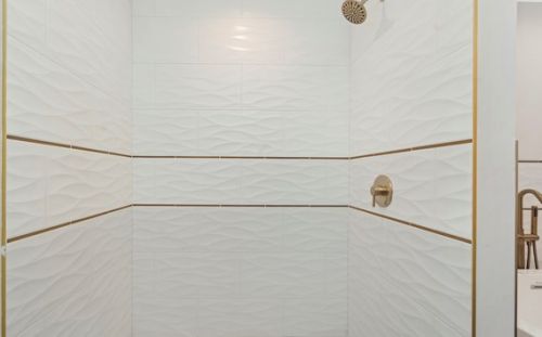 1837 Mozart St, Chicago IL 60647-5111 exterior