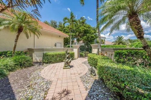 4188 Brynwood Dr, Naples FL 34119-8413 exterior