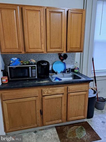 63 Marshall St, Lancaster PA 17602-3753 exterior