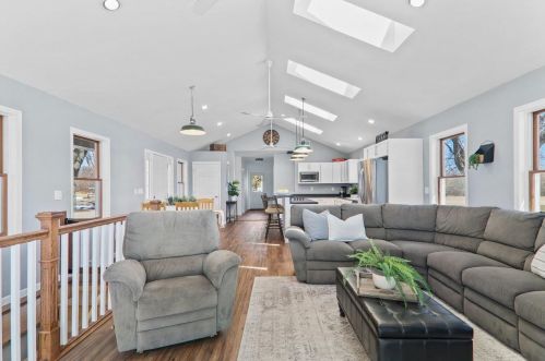 721 Albion Rd, Edgerton WI 53534-9536 exterior