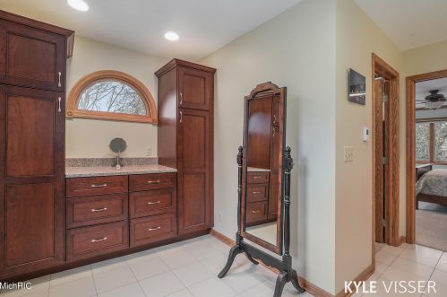 11711 Foreman St, Lowell MI 49331-9032 exterior