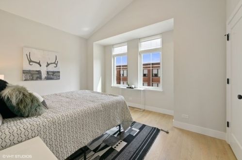 2510 Polk St, Chicago IL 60612-4126 exterior