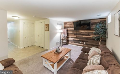 26 Cameron Ct, Limerick, PA 19468-2263