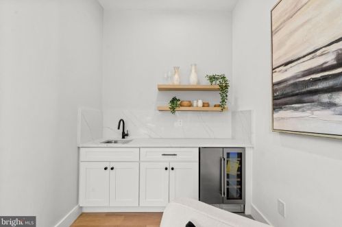 4315 Boone St, Philadelphia PA 19128-5003 exterior