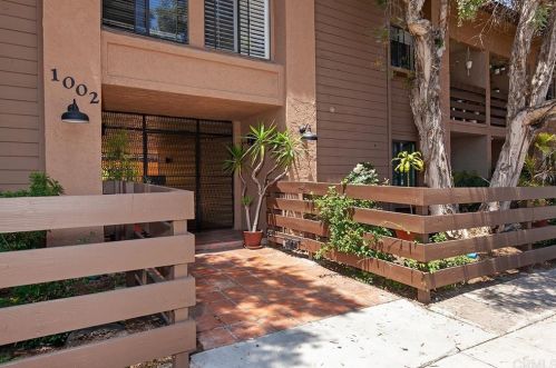 1002 30th St, San Diego CA  92102-5304 exterior