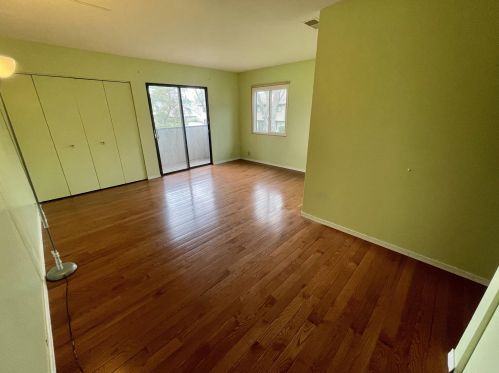 8941 70, Milwaukee WI 53223-2151 exterior