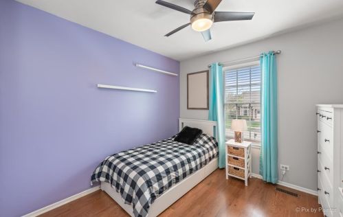 1539 Stockton Ln, Bull Valley IL 60014-2022 exterior