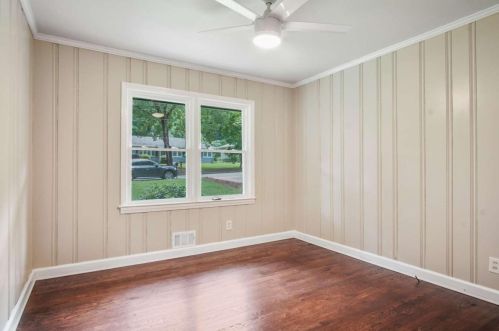 1689 Laurelwood Dr, Atlanta GA 30311-3800 exterior