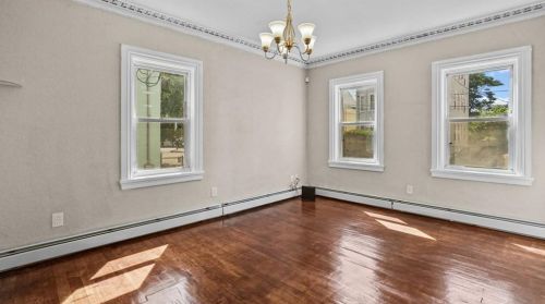 107 Bernon St, Providence RI  02908-3721 exterior