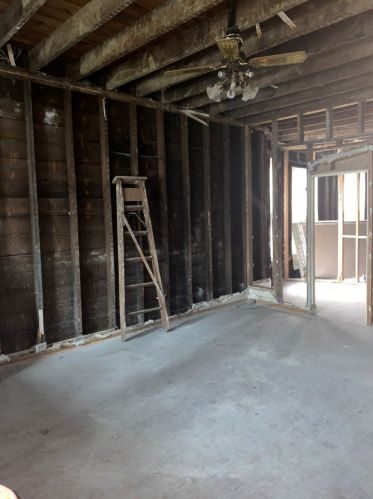 7618 Aberdeen St, Chicago IL 60620-2911 exterior