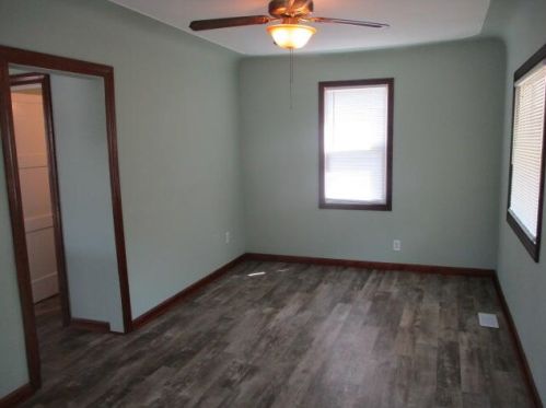 311 Walter St, Grand Rapids MI 49548-3243 exterior