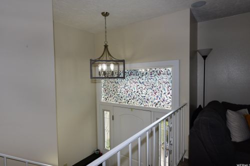 983 Cedar Ter Dr, Sandy UT 84094-0234 exterior