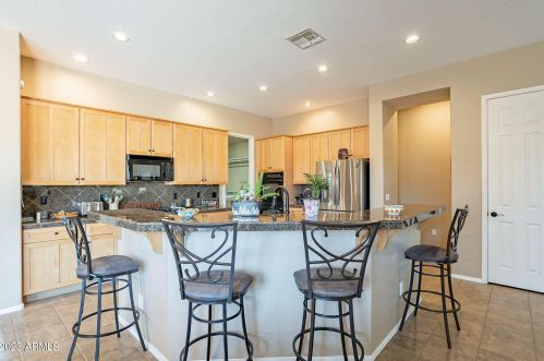 2146 Buena Vis Dr, Chandler AZ 85249-4608 exterior