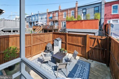 150 U St, Washington DC 20001-1621 exterior