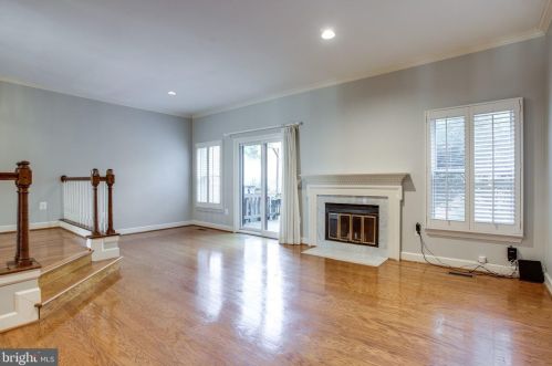 1494 Hampton Hill Cir, Mc Lean VA  22101-6016 exterior