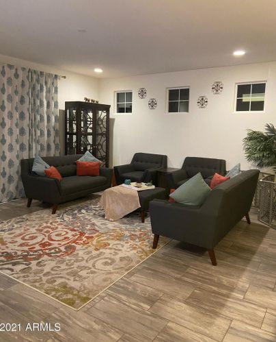 15422 22 Dr, Phoenix AZ 85027-5109 exterior