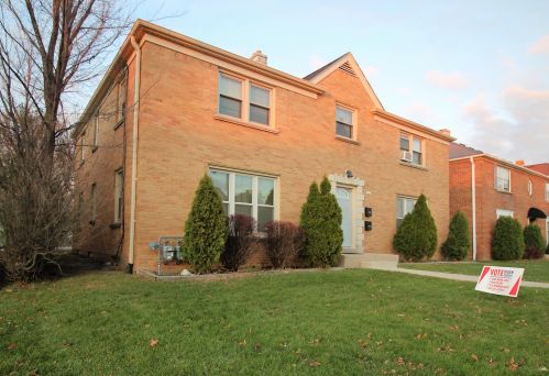 7320 Burleigh St, Milwaukee WI 53210-1028 exterior