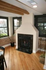 2104 Roscoe St, Chicago IL  60618-6220 exterior